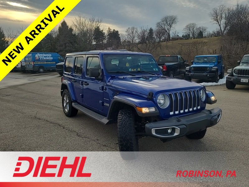 Used 2018 Jeep Wrangler Unlimited Sahara w/ Cold Weather Group image 3