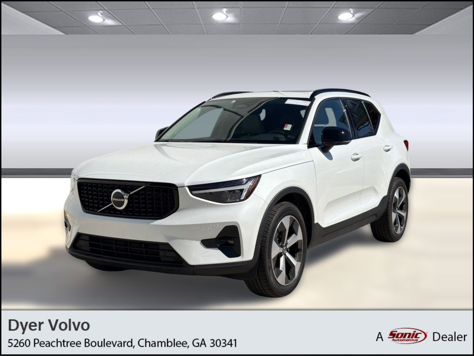 Certified 2023 Volvo XC40 B5 Plus w/ Protection Package Premier image 1