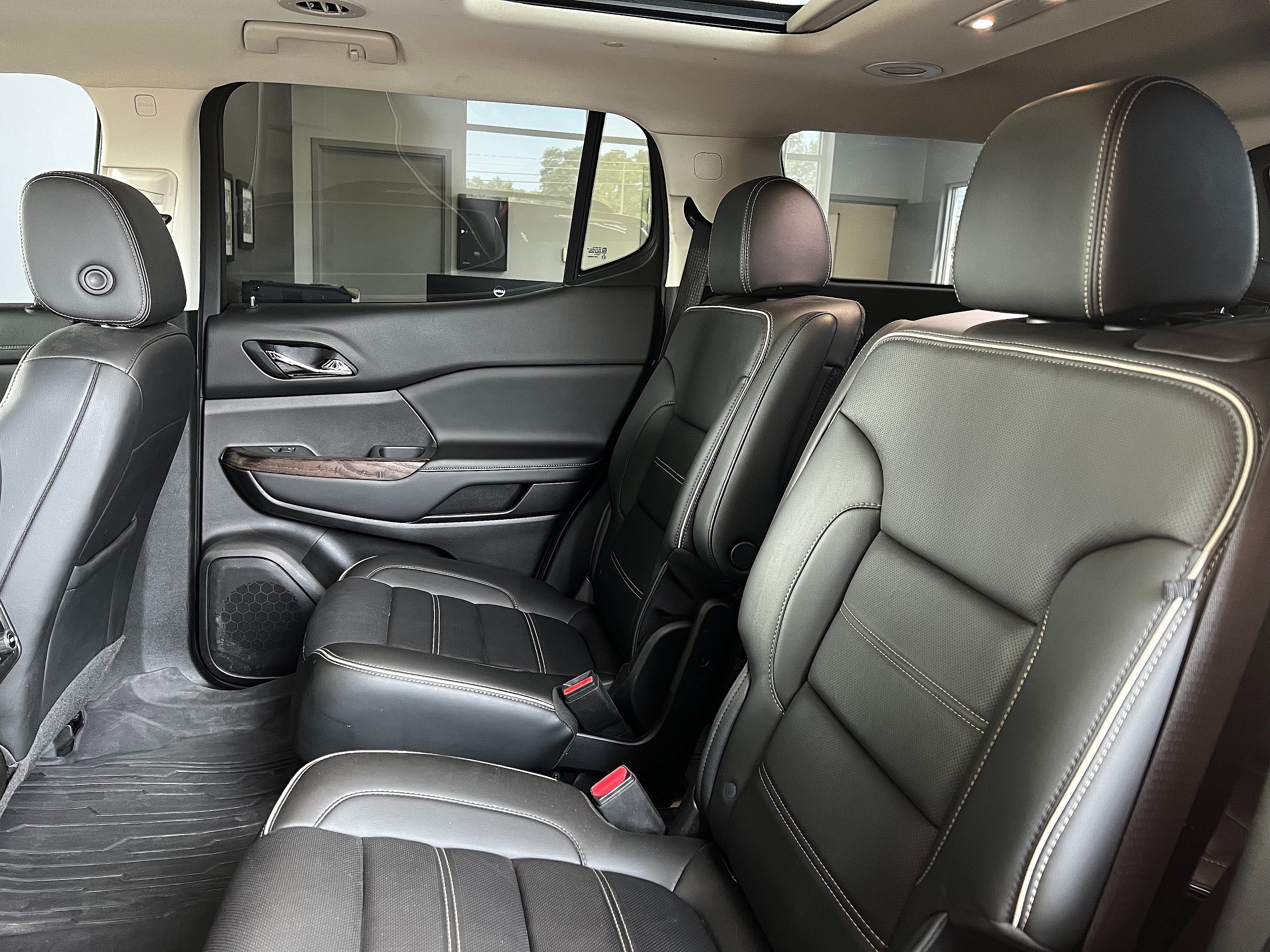 Used 2021 GMC Acadia Denali w/ GMC Pro Grade Package AWD/4WD image 23
