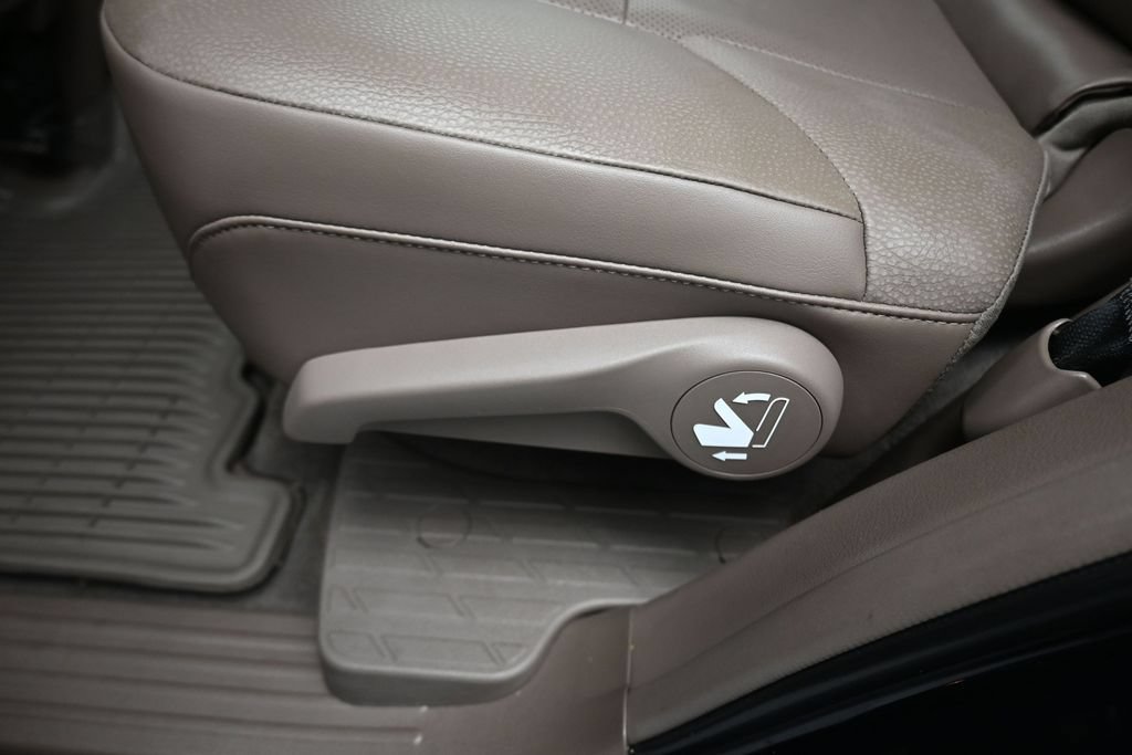 Used 2019 Lexus GX 460 Premium AWD/4WD image 34