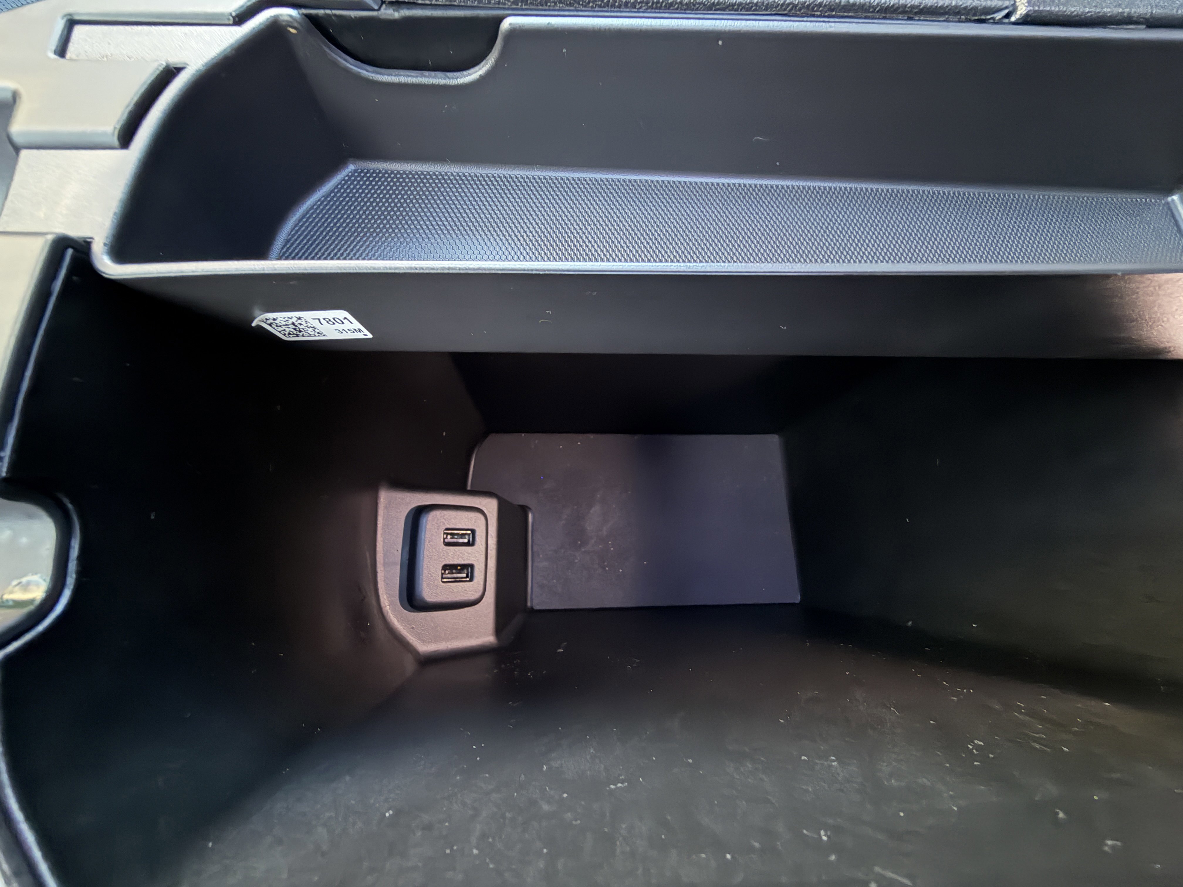 Used 2024 GMC Terrain SLT w/ Infotainment Package II image 34