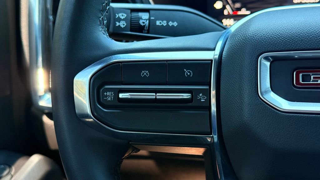 Used 2024 GMC Canyon Elevation w/ Convenience Package image 18