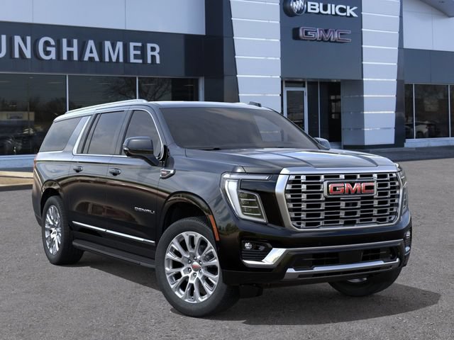 New 2026 GMC Yukon XL Denali w/ LPO, Floor Liner Package AWD/4WD image 7