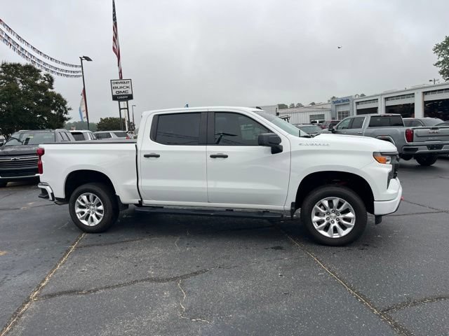Used 2024 Chevrolet Silverado 1500 Custom RWD image 2