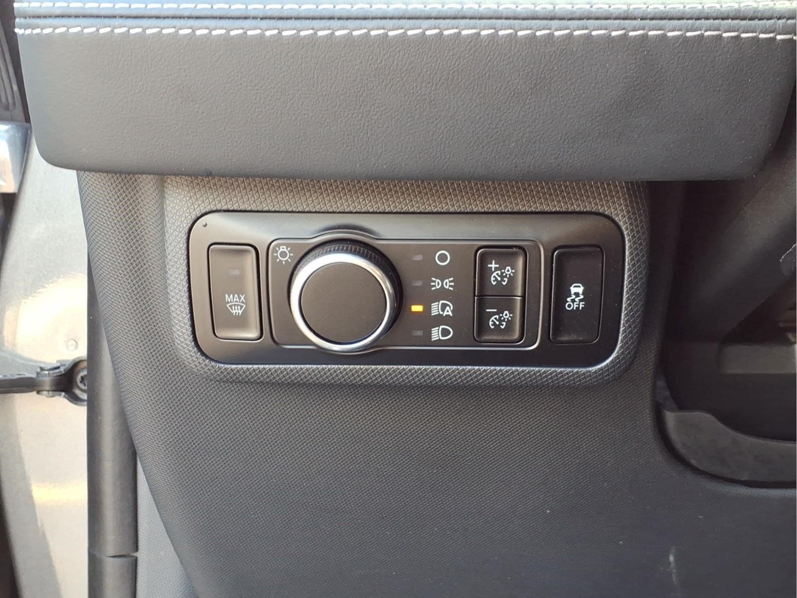 Used 2023 Ford Mustang Mach-E Premium AWD/4WD image 20