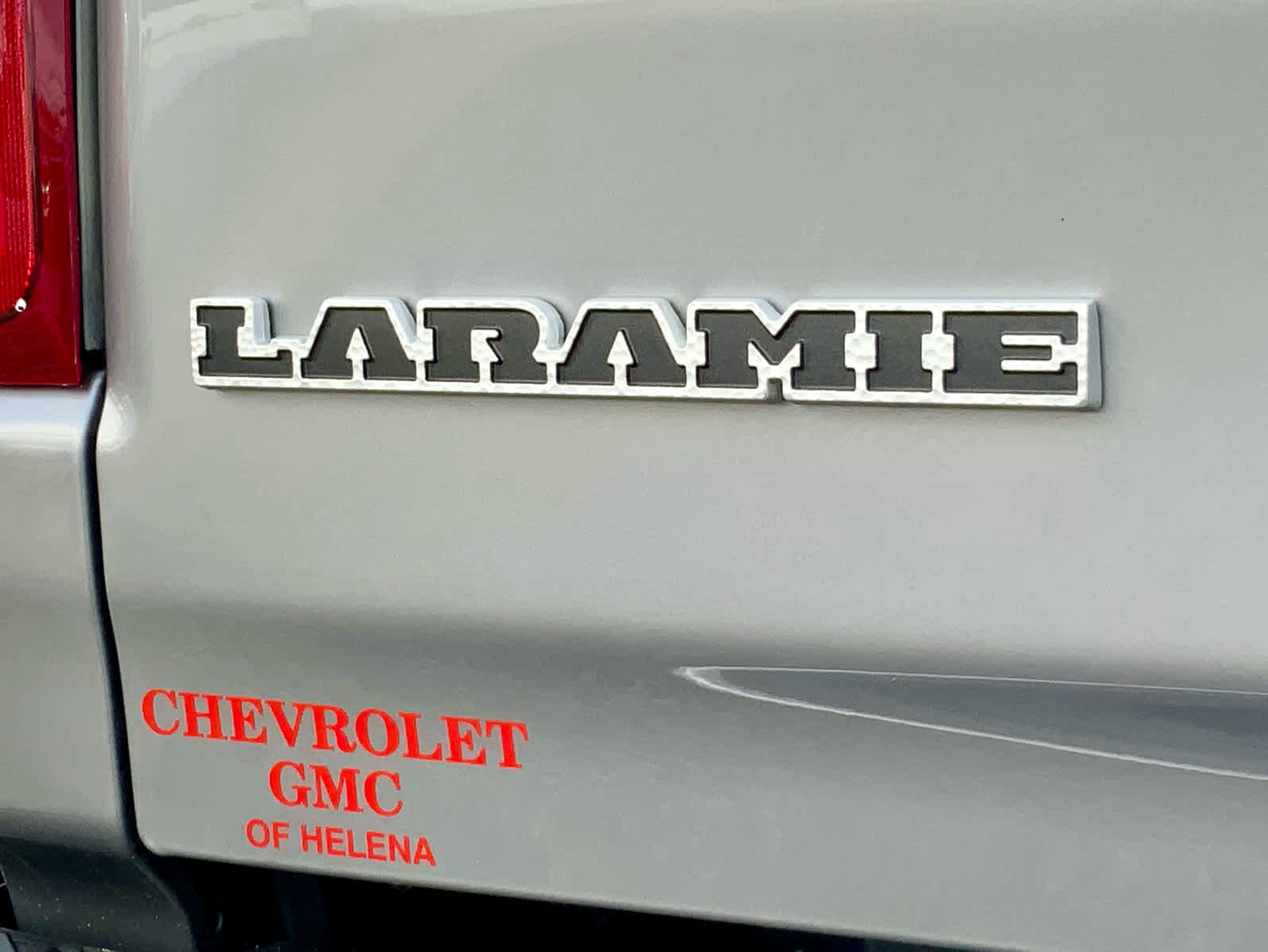 Used 2020 RAM 1500 Laramie w/ Off Road Group image 27