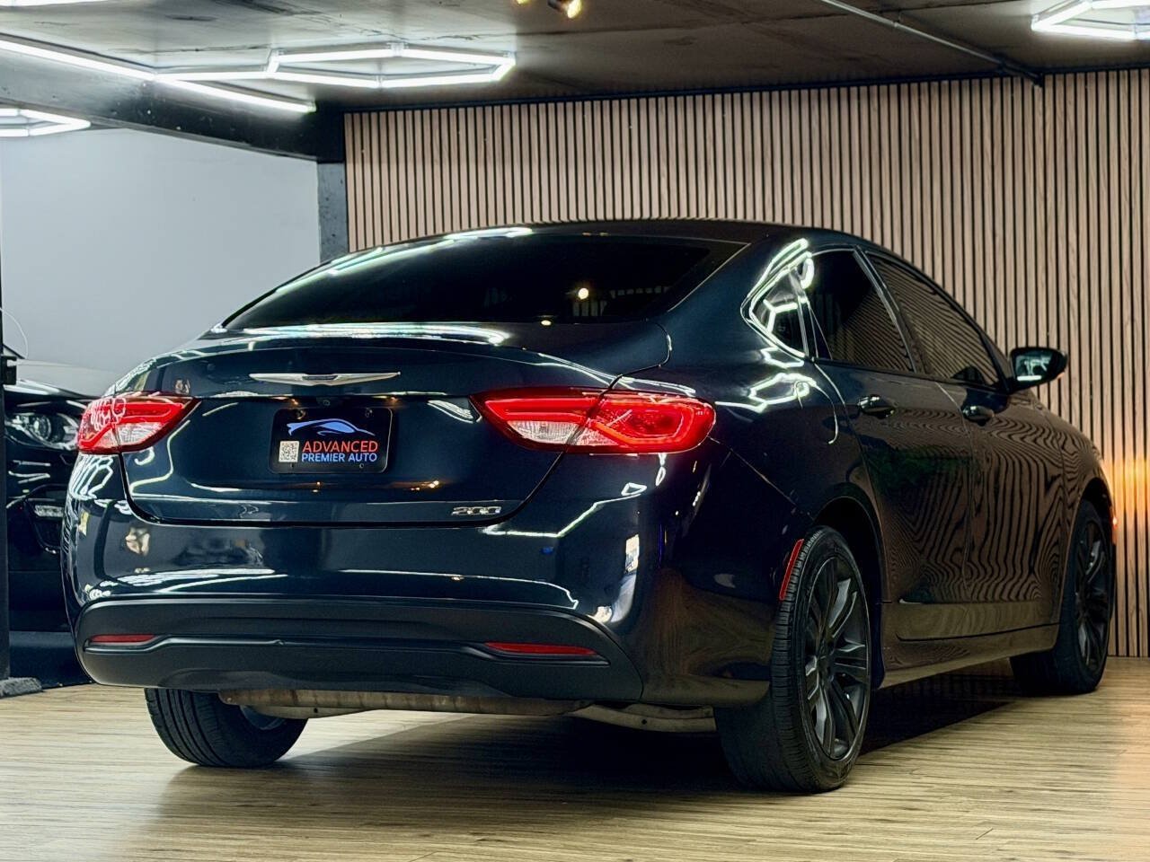 Used 2017 Chrysler 200 LX FWD image 12