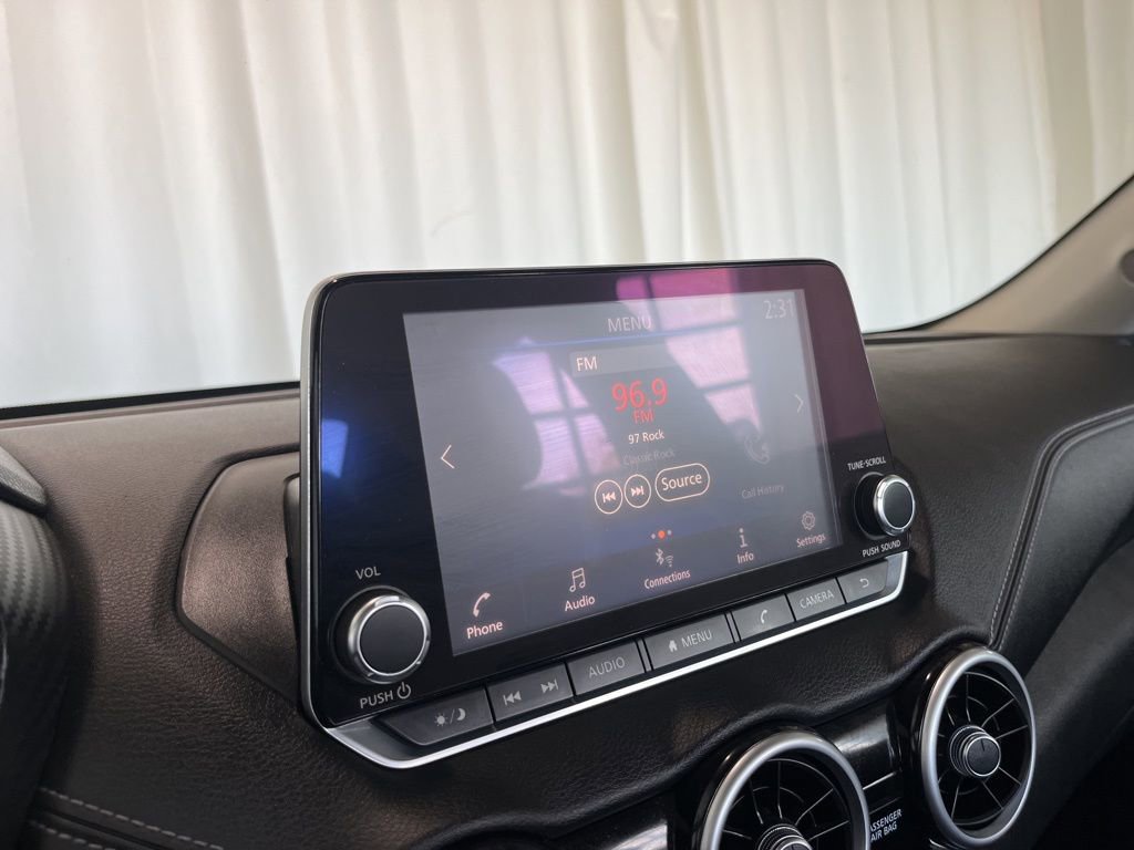 Used 2020 Nissan Sentra SV image 11