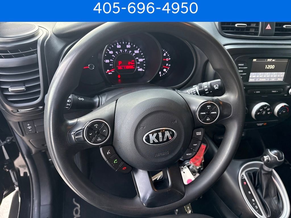 Used 2019 Kia Soul image 11
