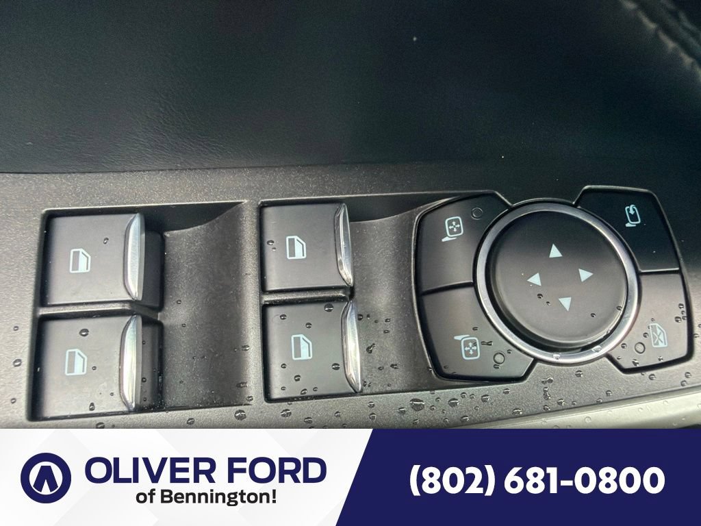 Used 2023 Ford Explorer Limited AWD/4WD image 44
