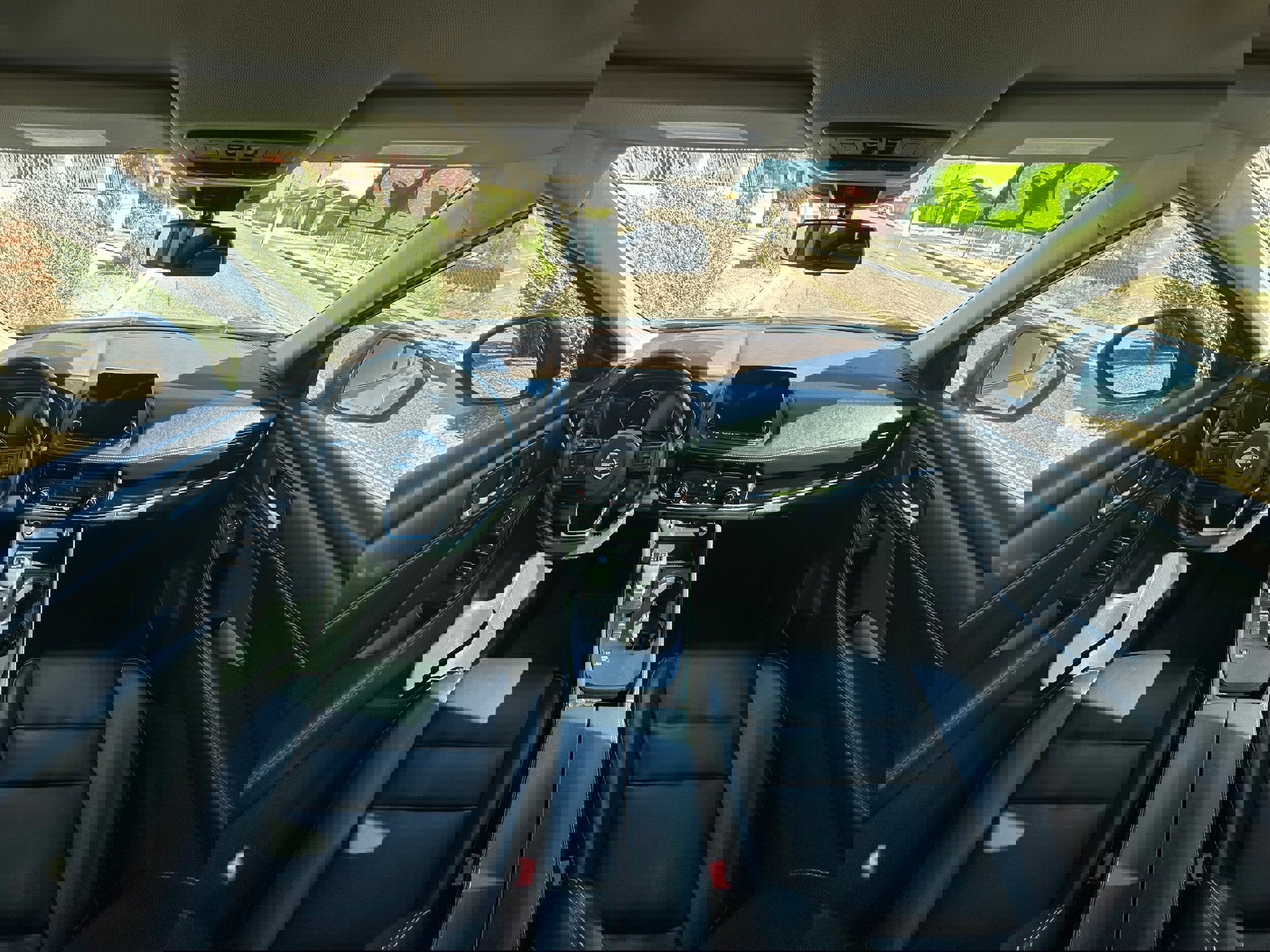 Used 2022 Nissan Rogue SL FWD image 13