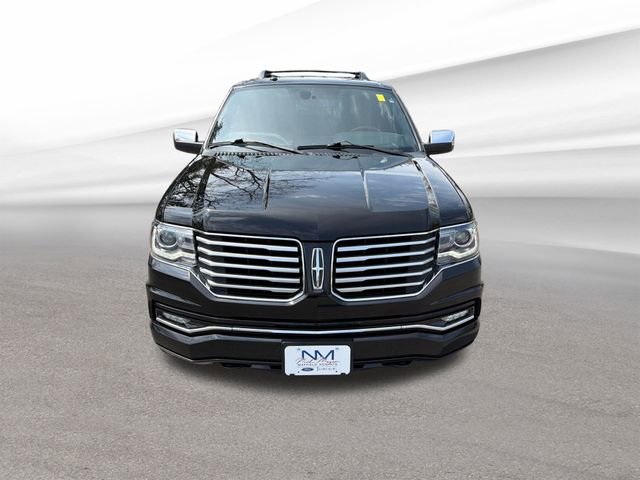 Used 2017 Lincoln Navigator L Reserve image 2