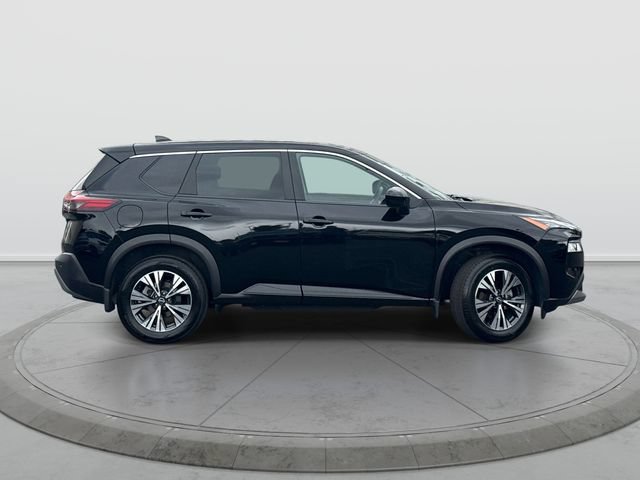 Certified 2023 Nissan Rogue SV FWD image 3