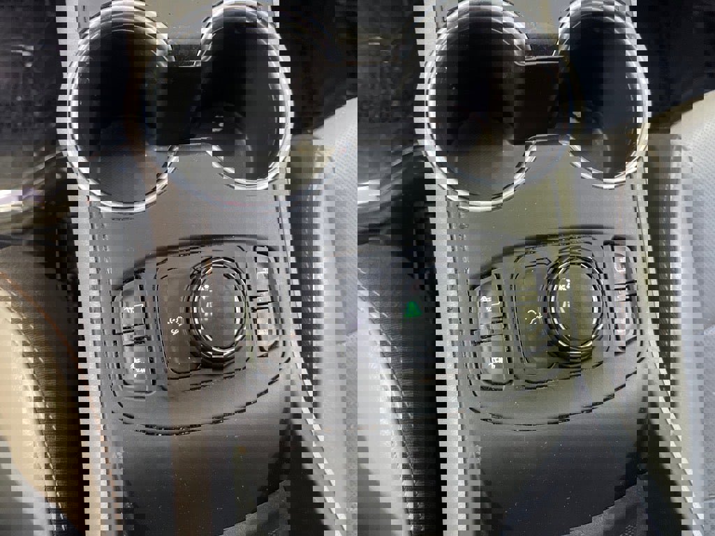 Used 2019 GMC Terrain SLT image 14