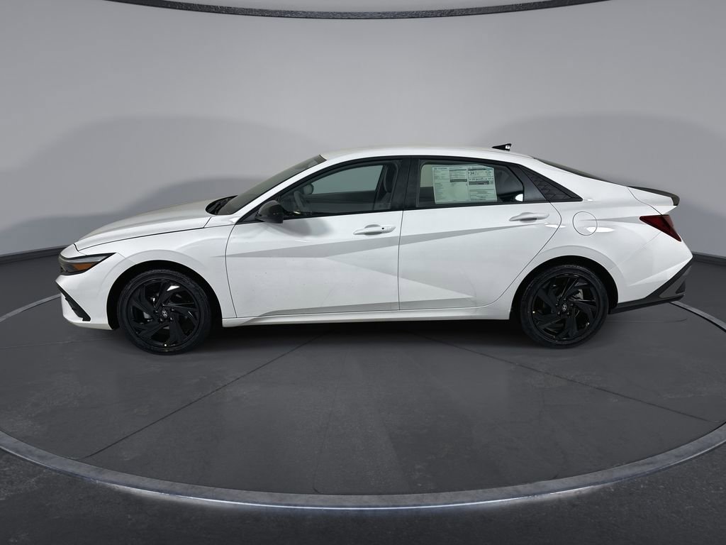 New 2026 Hyundai Elantra Sport FWD image 5