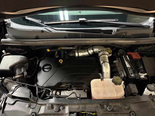 Used 2022 Buick Encore Preferred w/ Safety Package AWD/4WD image 40