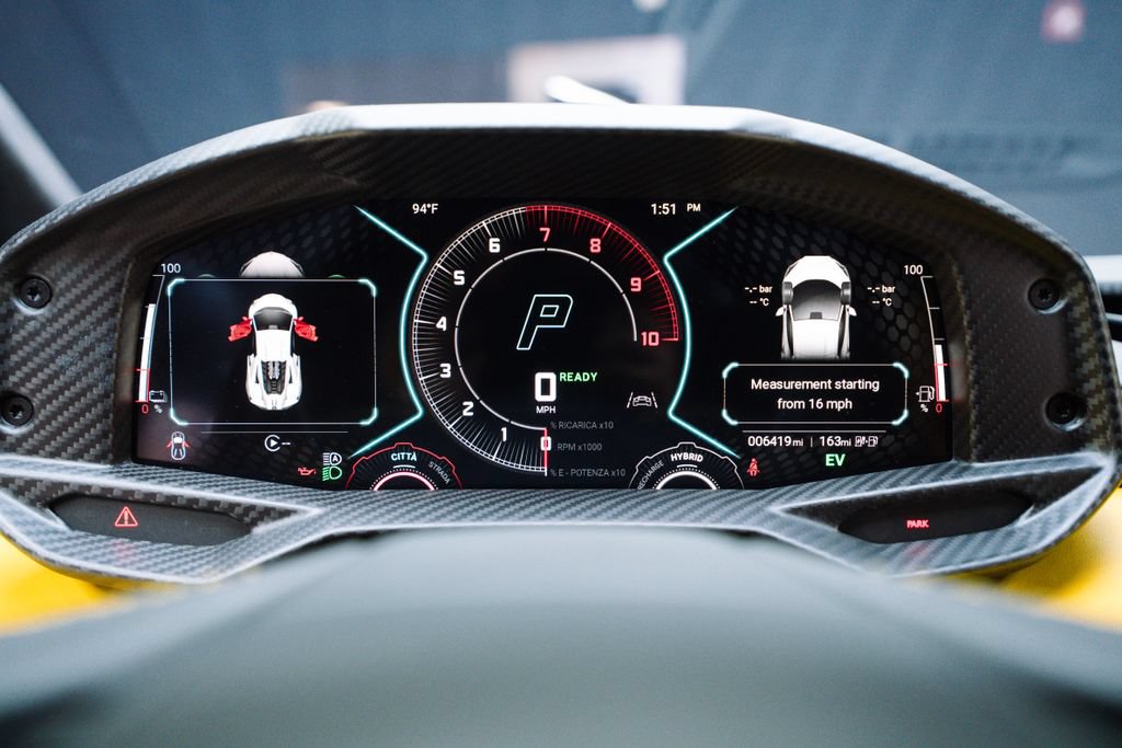Used 2024 Lamborghini Revuelto AWD/4WD image 42