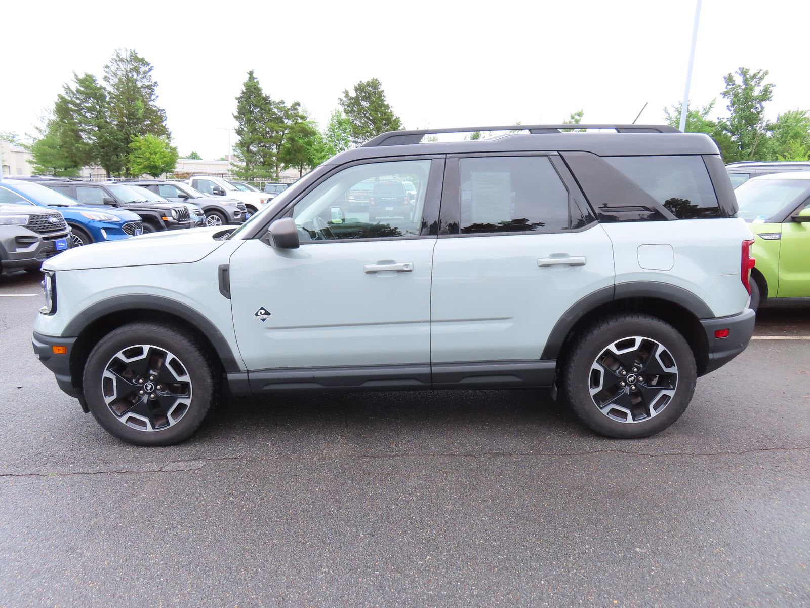 Used 2021 Ford Bronco Sport Outer Banks AWD/4WD image 7