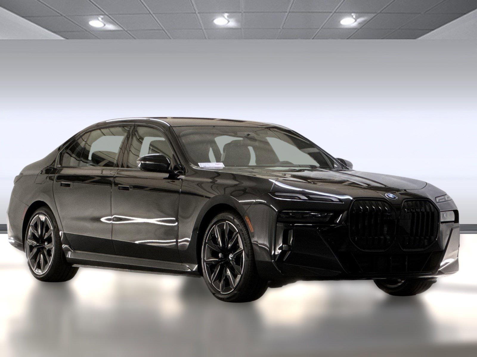 New 2026 BMW 750e xDrive image 7