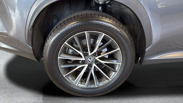 Certified 2025 Lexus NX 350 AWD w/ Accessory Package (2T) image 15