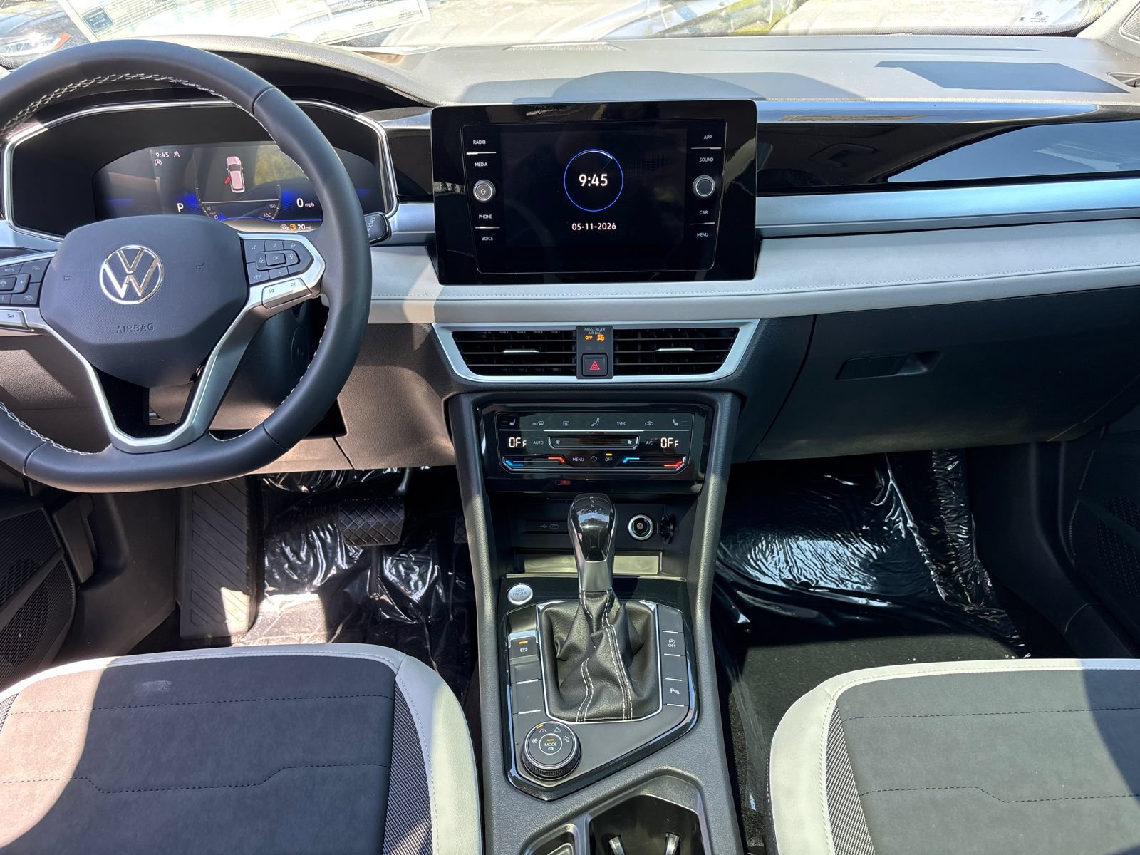 New 2026 Volkswagen Taos SE AWD/4WD image 29