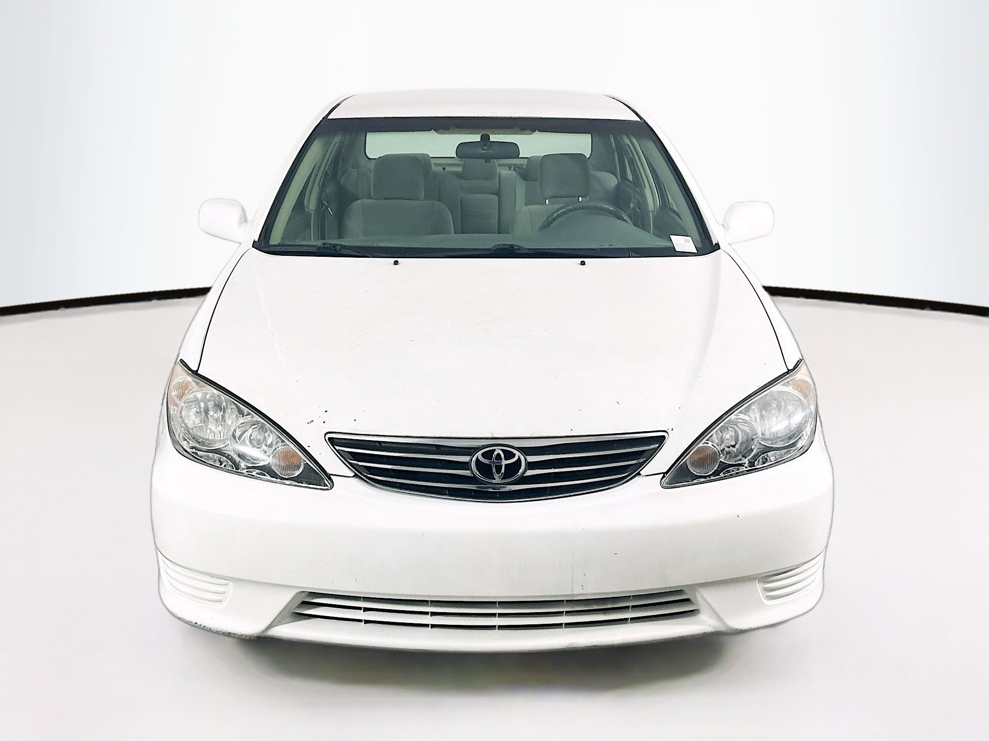 Used 2006 Toyota Camry LE FWD image 2