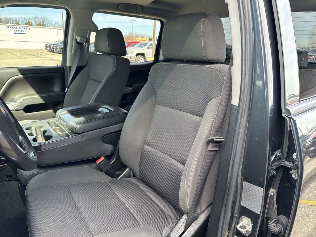 Used 2018 Chevrolet Silverado 3500 LT image 11