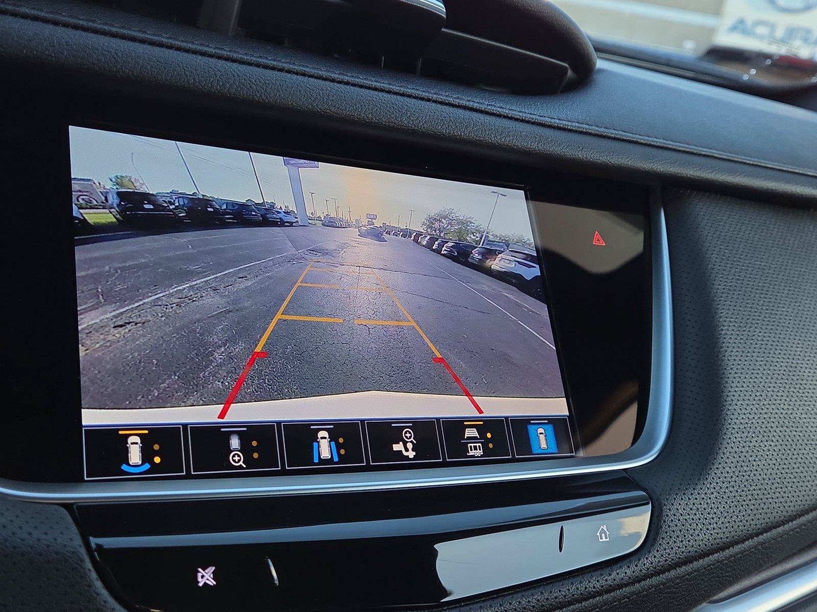 Used 2022 Cadillac XT5 Sportv w/ Technology Package AWD/4WD image 7