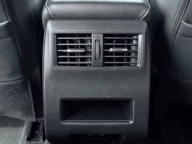 Used 2025 Mitsubishi Outlander SE AWD/4WD image 25