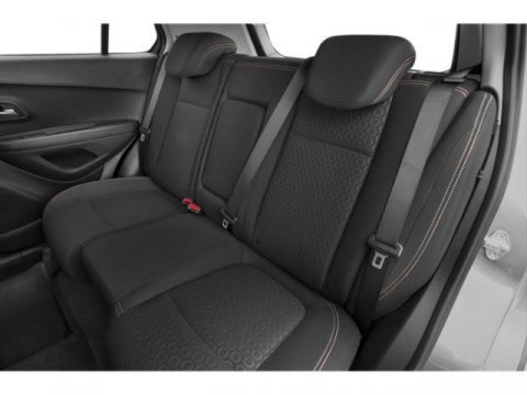 Used 2021 Chevrolet Trax LS image 17