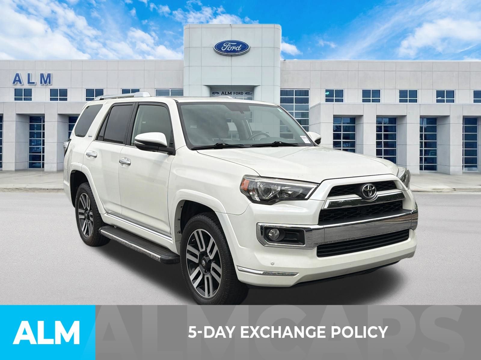Used 2018 Toyota 4Runner Limited AWD/4WD image 3