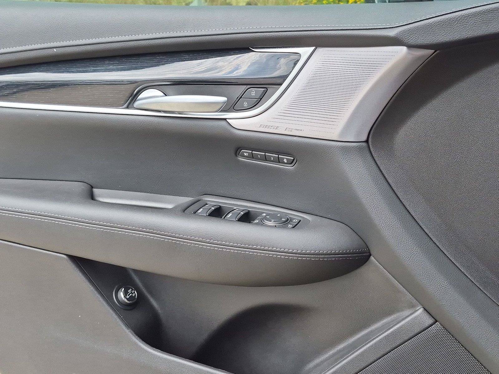 Certified 2025 Cadillac XT5 Premium Luxury FWD image 25
