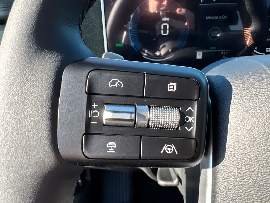 New 2026 Hyundai Santa Fe SE image 15