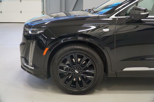 Certified 2024 Cadillac XT6 Luxury w/ LPO, Floor Liner Package AWD/4WD image 11