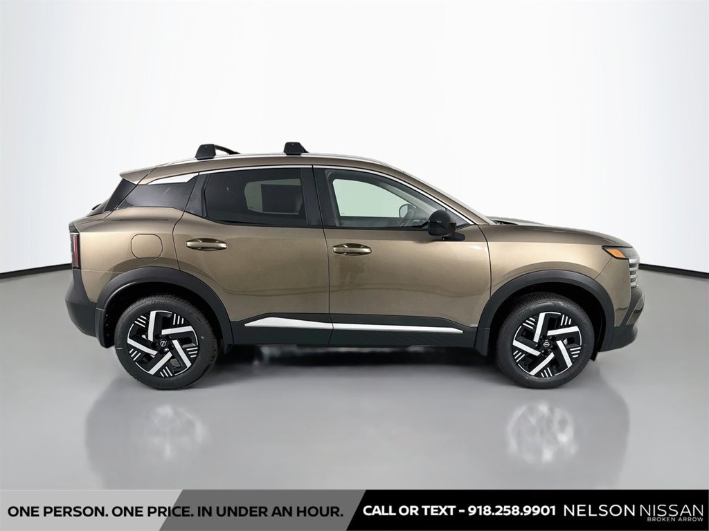 New 2027 Nissan Kicks SV w/ Cold Weather Package FWD image 4