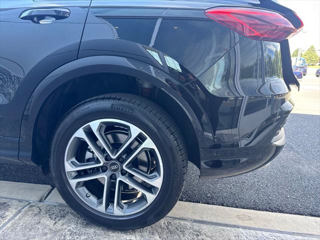 Certified 2025 Audi Q5 Premium Plus w/ Premium Plus AWD/4WD image 13