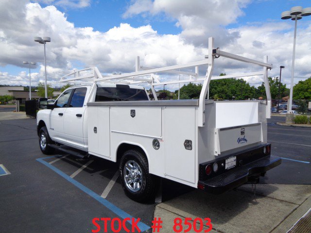 Used 2024 RAM 3500 SLT AWD/4WD image 4