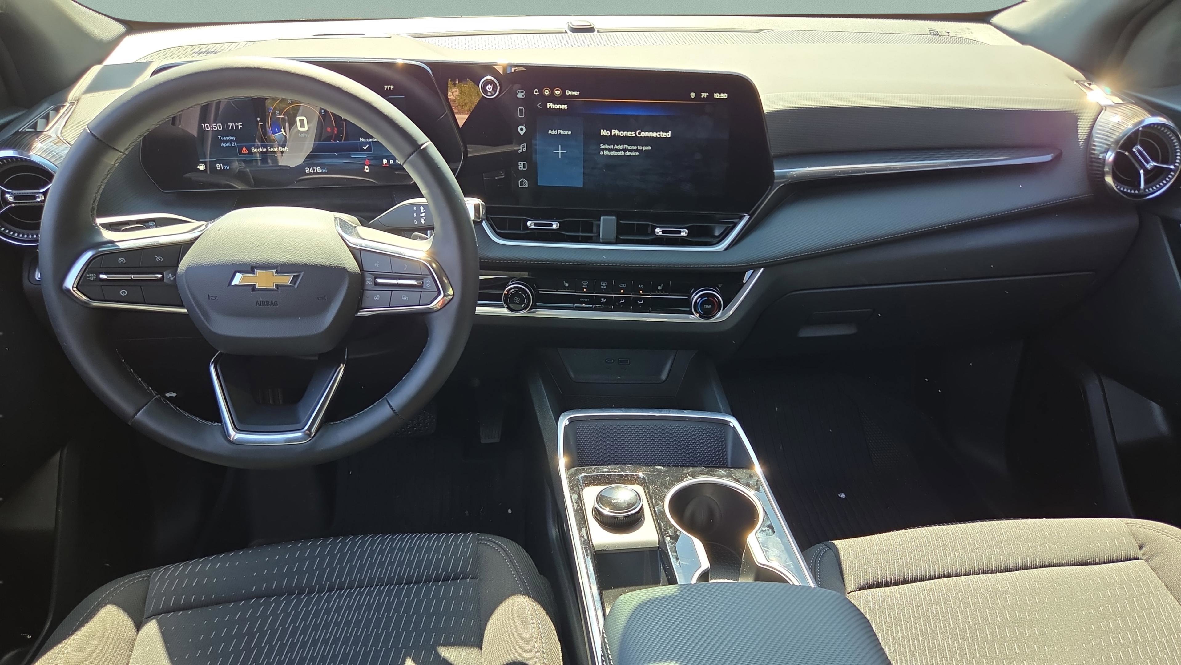 Used 2026 Chevrolet Equinox LT w/ Safety and Technology Package image 13