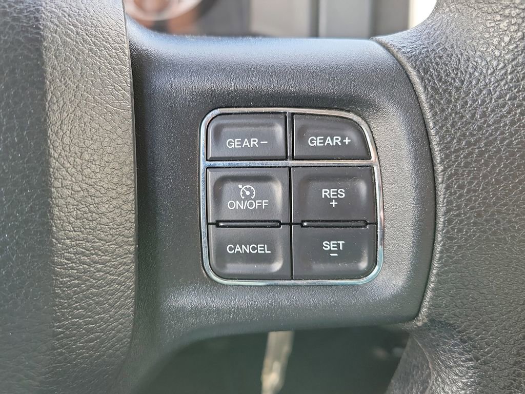 Used 2017 RAM 1500 Classic SLT image 15