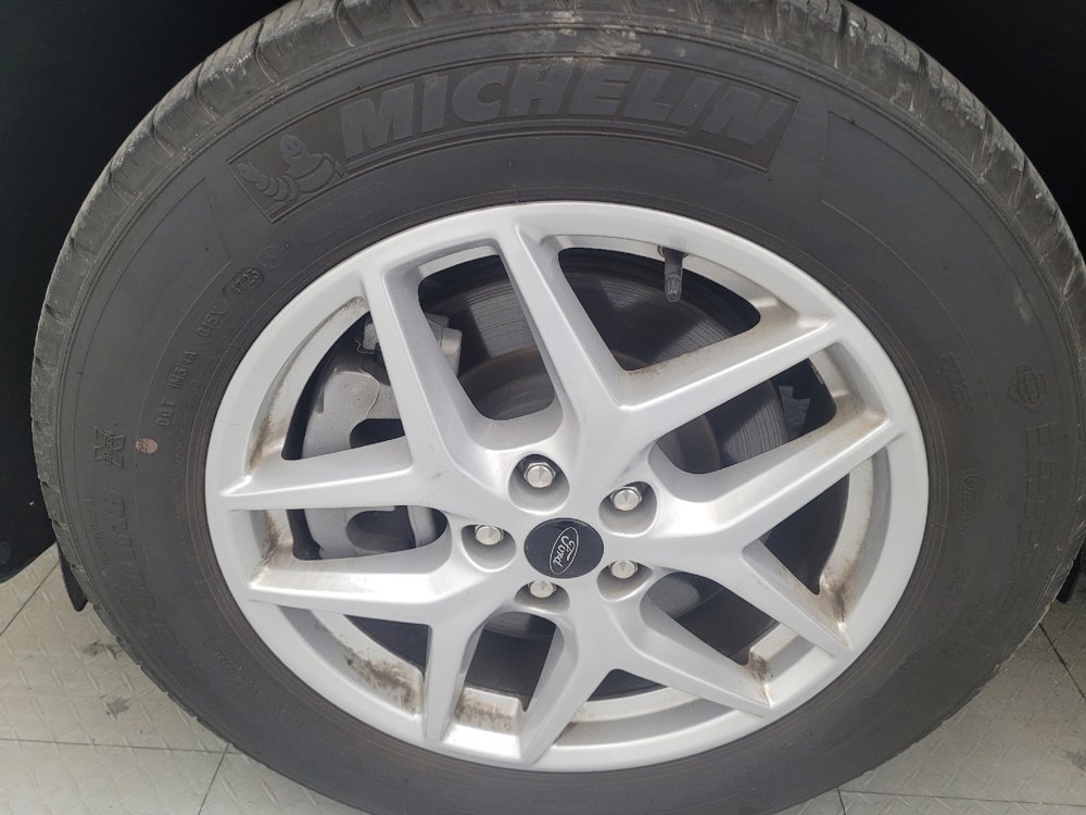 Used 2024 Ford Edge SEL image 31