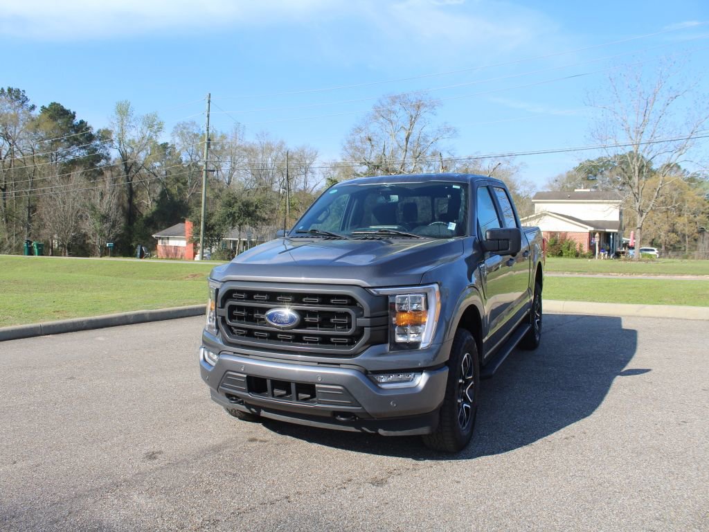 Used 2023 Ford F150 XLT w/ Equipment Group 302A High image 7