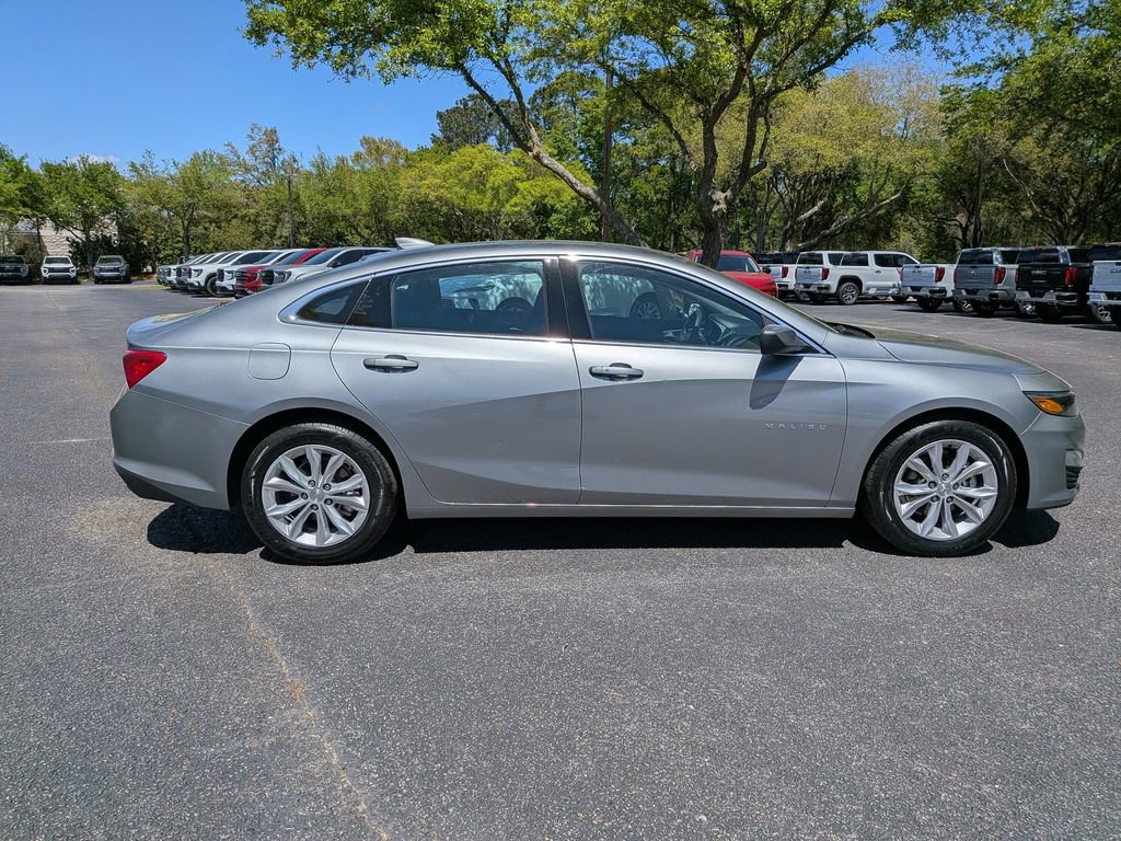 Used 2024 Chevrolet Malibu LT FWD image 3