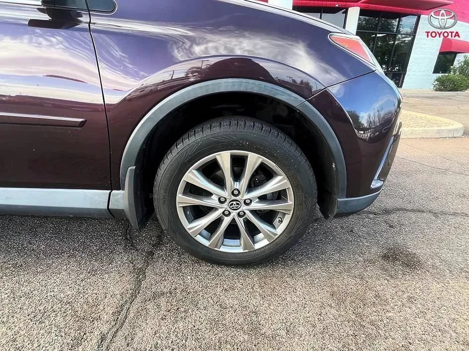 Used 2016 Toyota RAV4 Limited w/ Protection Package AWD/4WD image 21