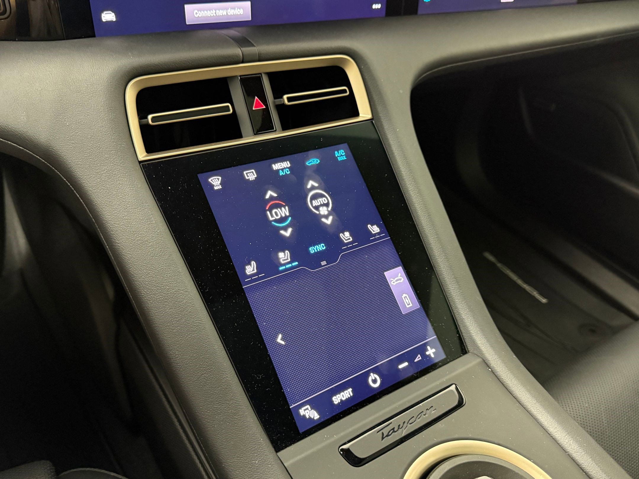 Used 2022 Porsche Taycan 4 Cross Turismo image 29