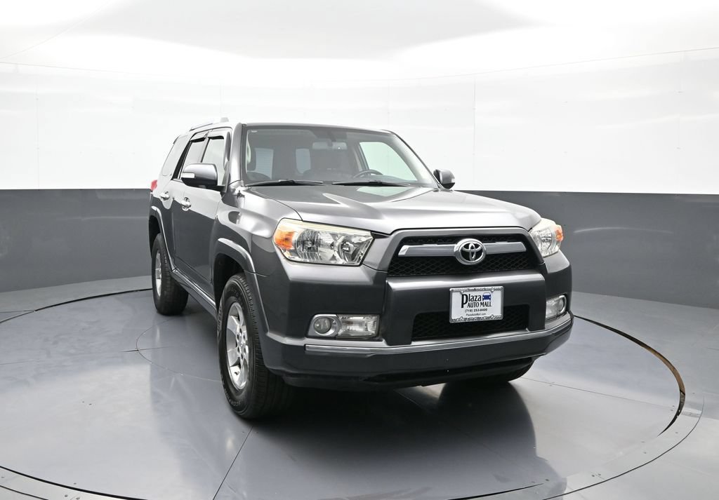 Used 2011 Toyota 4Runner SR5 w/ Premium Pkg w/Leather AWD/4WD image 3