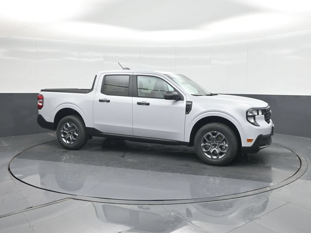 New 2026 Ford Maverick XLT FWD image 11