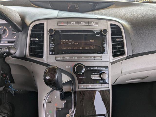 Used 2010 Toyota Venza FWD image 13