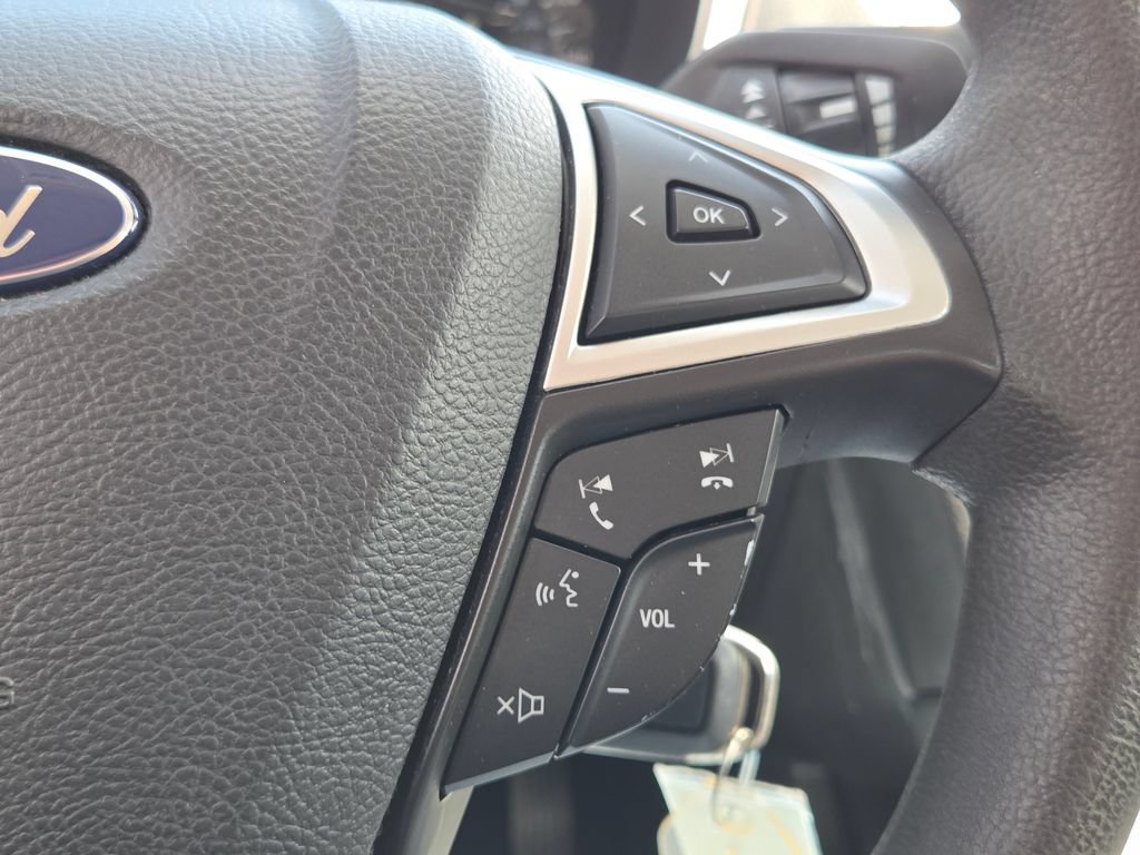 Used 2013 Ford Fusion SE FWD image 13