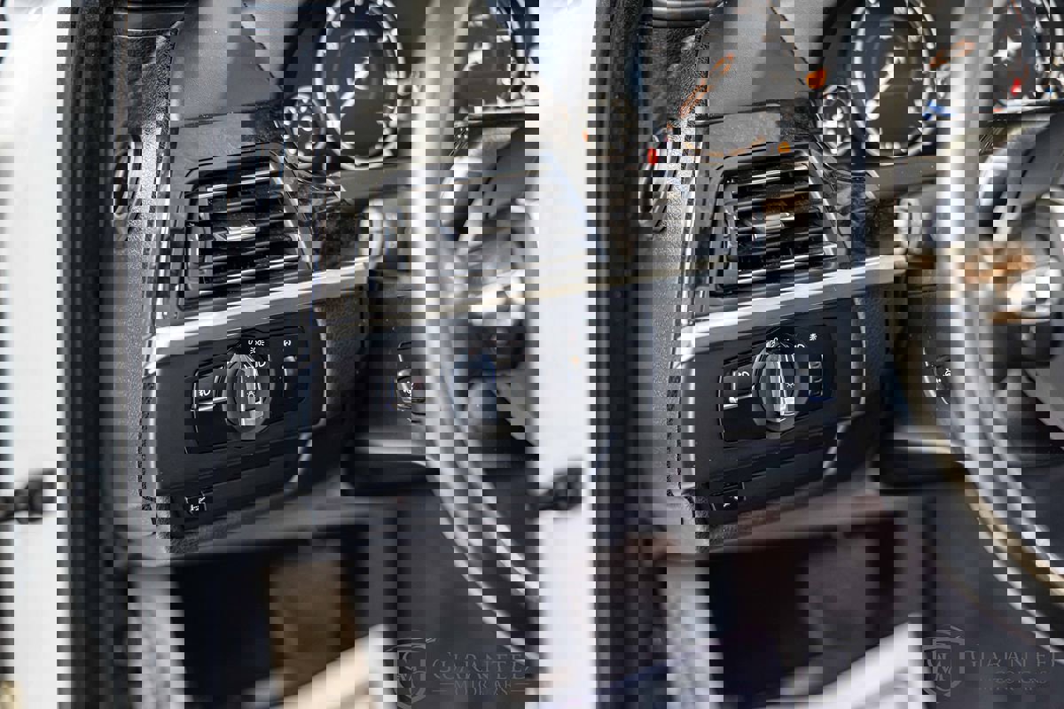 Used 2015 BMW 640i xDrive Convertible image 18