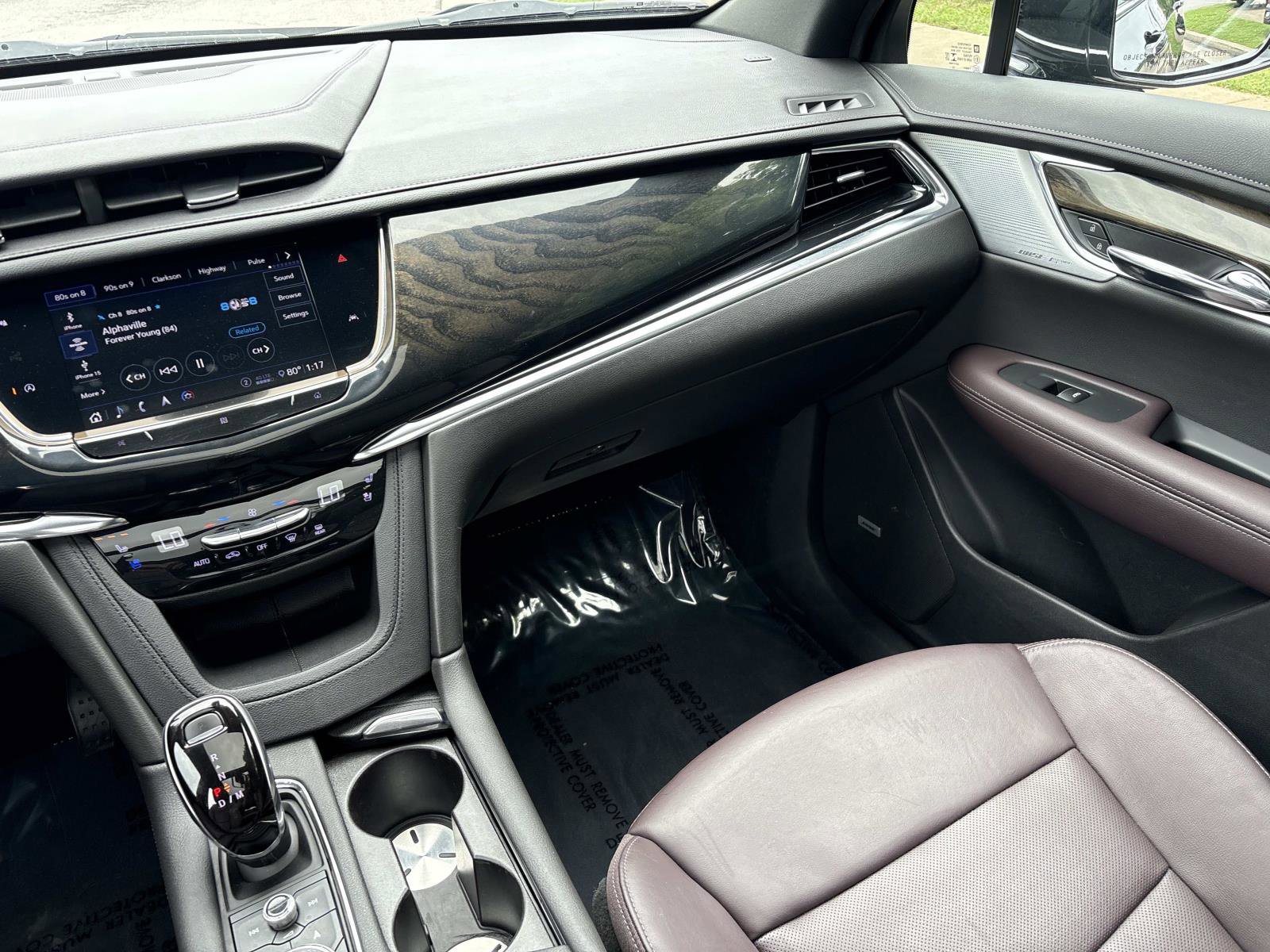 Used 2020 Cadillac XT6 Premium Luxury FWD image 28